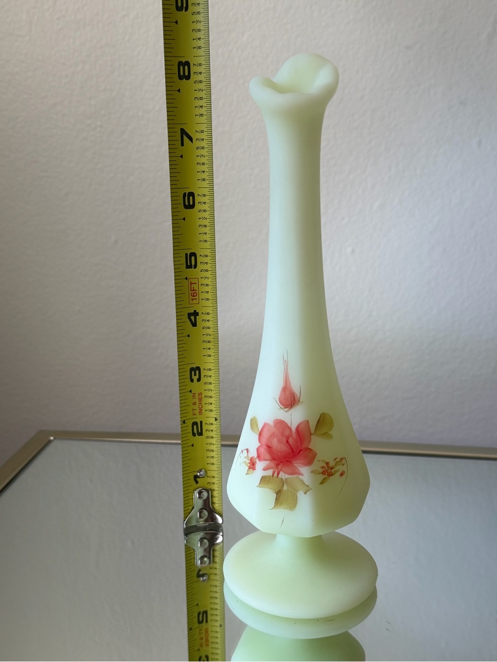 Vintage Fenton Custard Satin Glass Bud Vase Hand Painted Pink Rose Signed - Picture 6 of 6